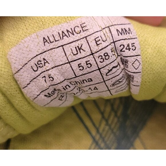 Vionic‎ Athletic Sneakers Blue Yellow 7.5 Shoes ALLIANCE Sport Outdoors - Picture 3 of 9